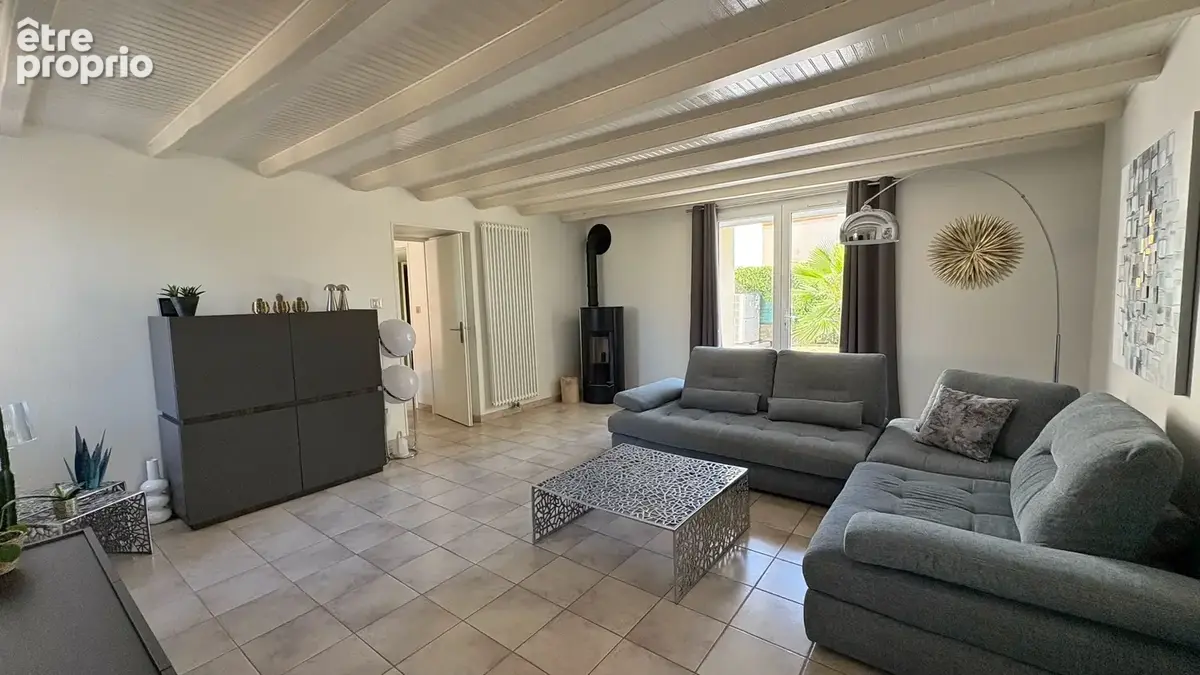 EXCLUSIVITE CHAURAY - longère T7 de 181m2 avec carport - photo 15