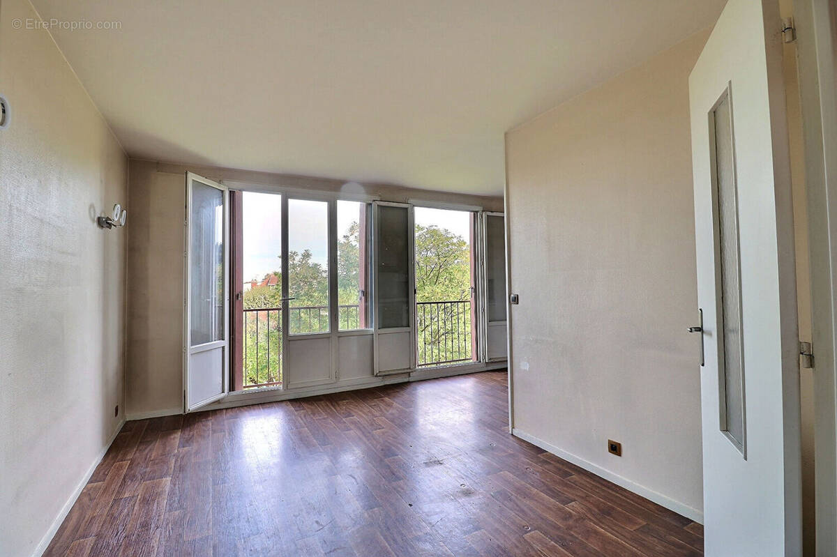 Appartement à VITRY-SUR-SEINE