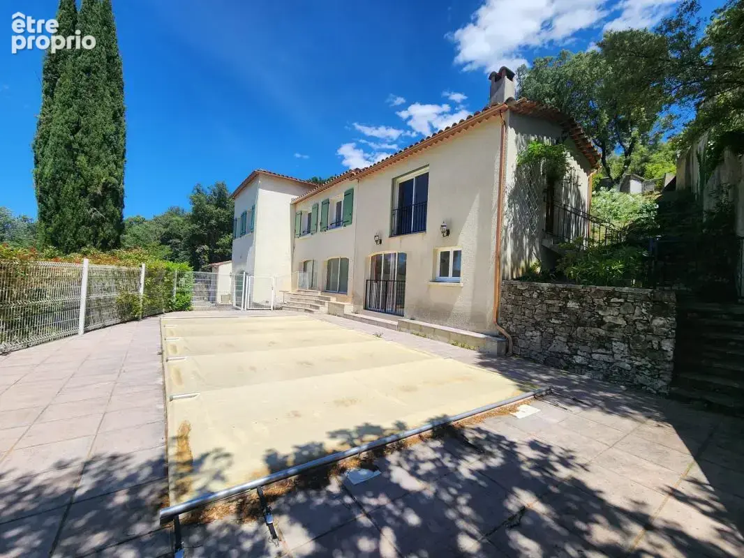 Coup de cœur à générargues – maison de 142 m² entièrement rénovée avec piscine,6500 m² de terrain , vue dégagée et potentiel loc - photo 3