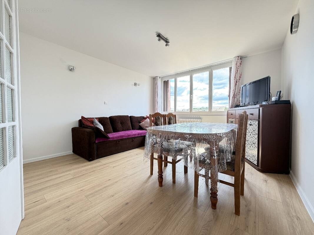 Appartement à CHAMPIGNY-SUR-MARNE