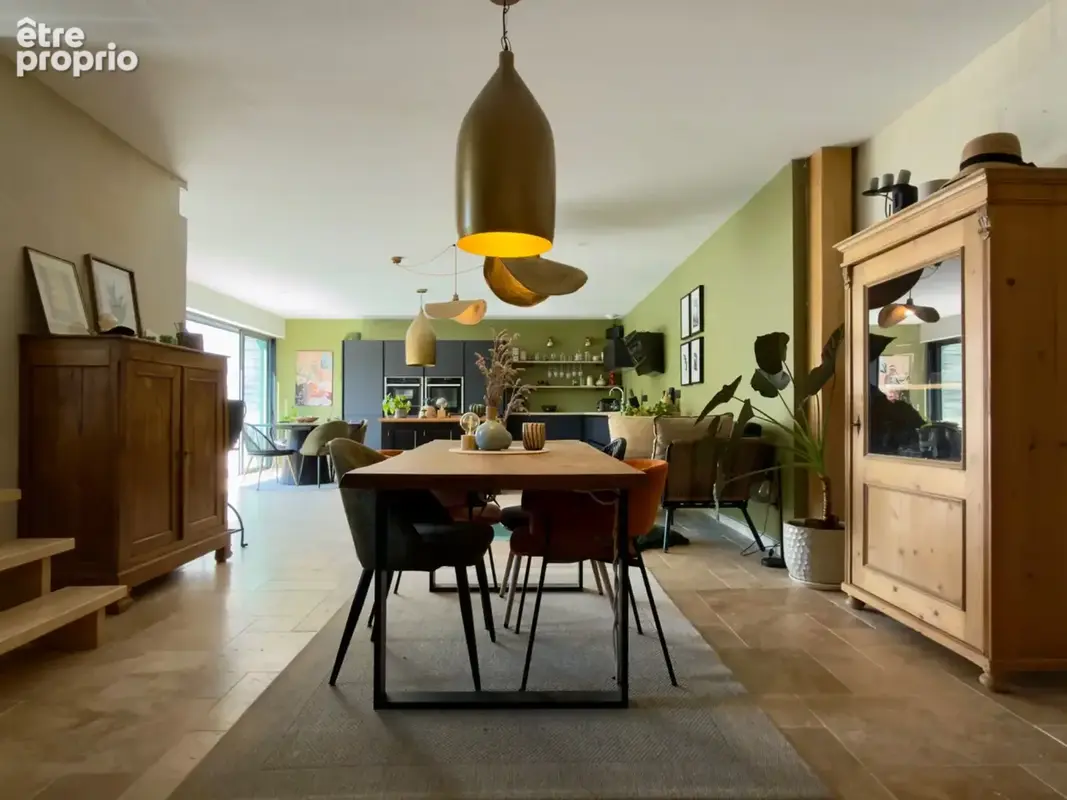 SAUMUR AGGLO, Bagneux. Maison tuffeau rénovée de 142m² avec terrasse et jardin paysagé clos - photo 4