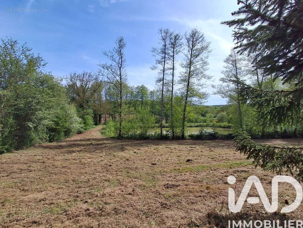 Photo 4 - Terrain à LA CHAPELLE-SAINT-FRAY