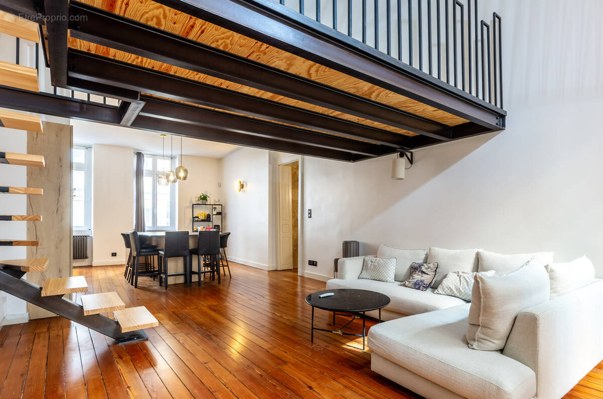 Appartement à BORDEAUX