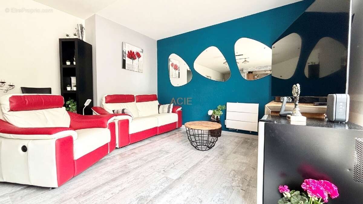 Appartement à LOUVRES
