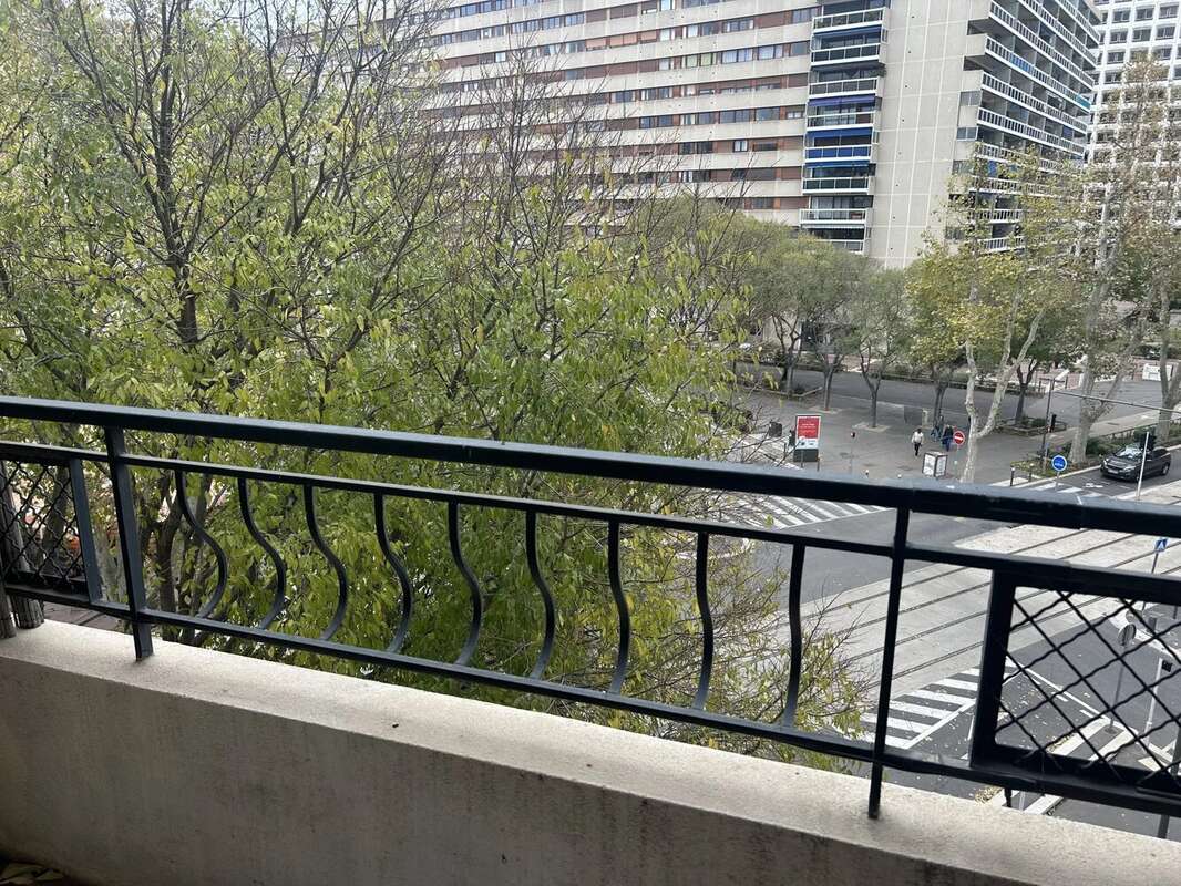 Appartement à MARSEILLE-6E