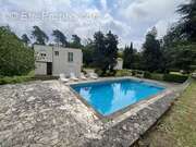 Maison à BERRE-LES-ALPES