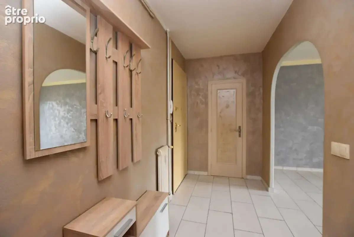 F3 de 75 m² avec garage, ascenseur et balcon - photo 11