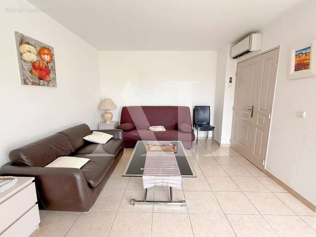 Appartement à VALLAURIS