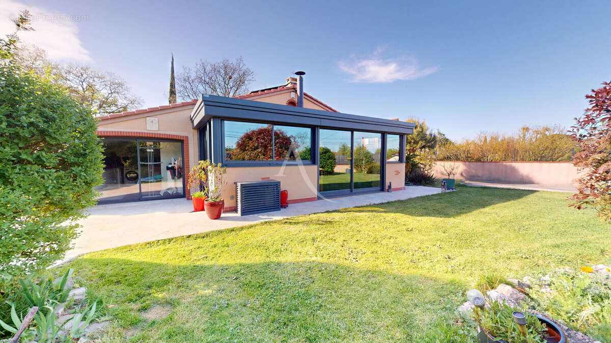 Maison à FONTENILLES