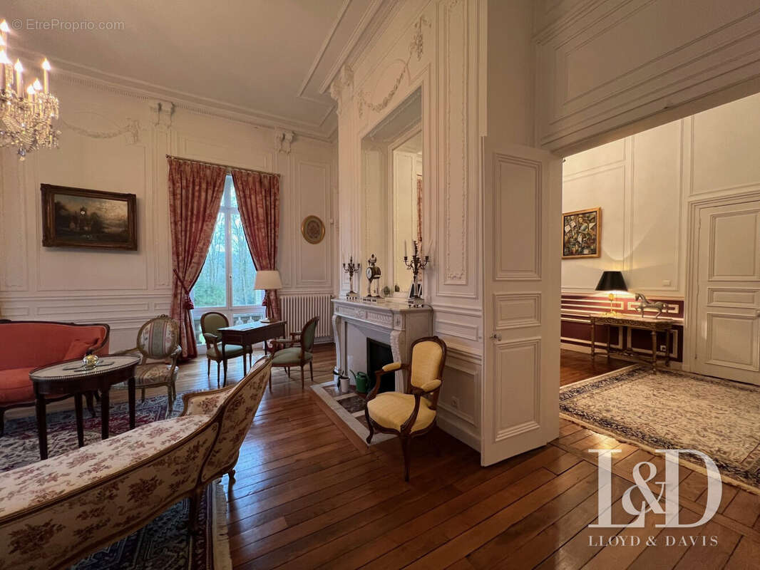 Maison à VILLERS-COTTERETS