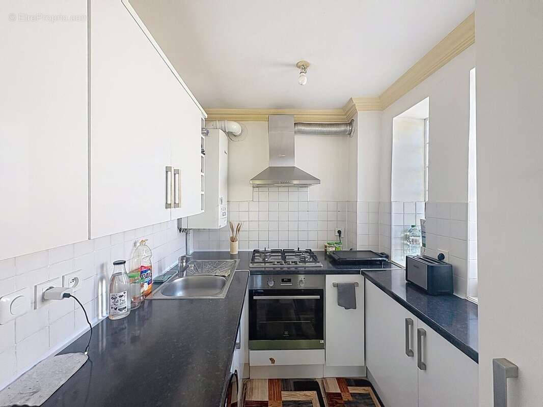 Appartement à L'HAY-LES-ROSES