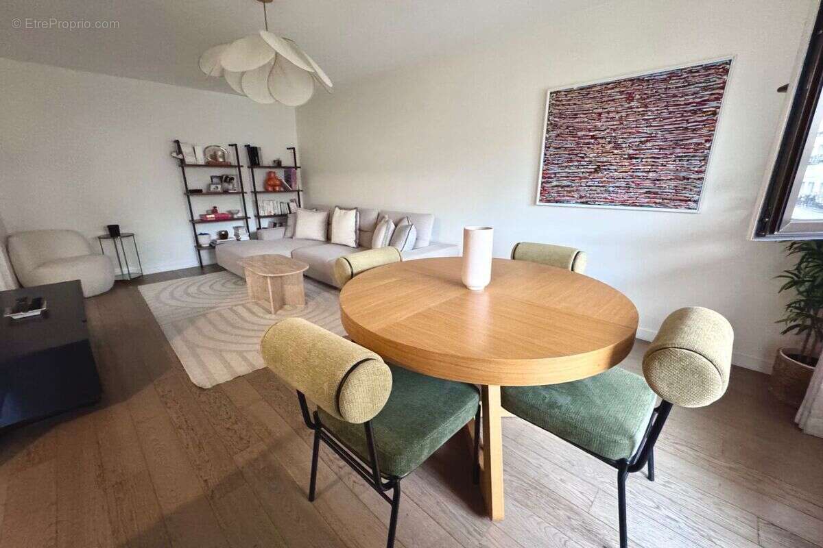 Appartement à LEVALLOIS-PERRET
