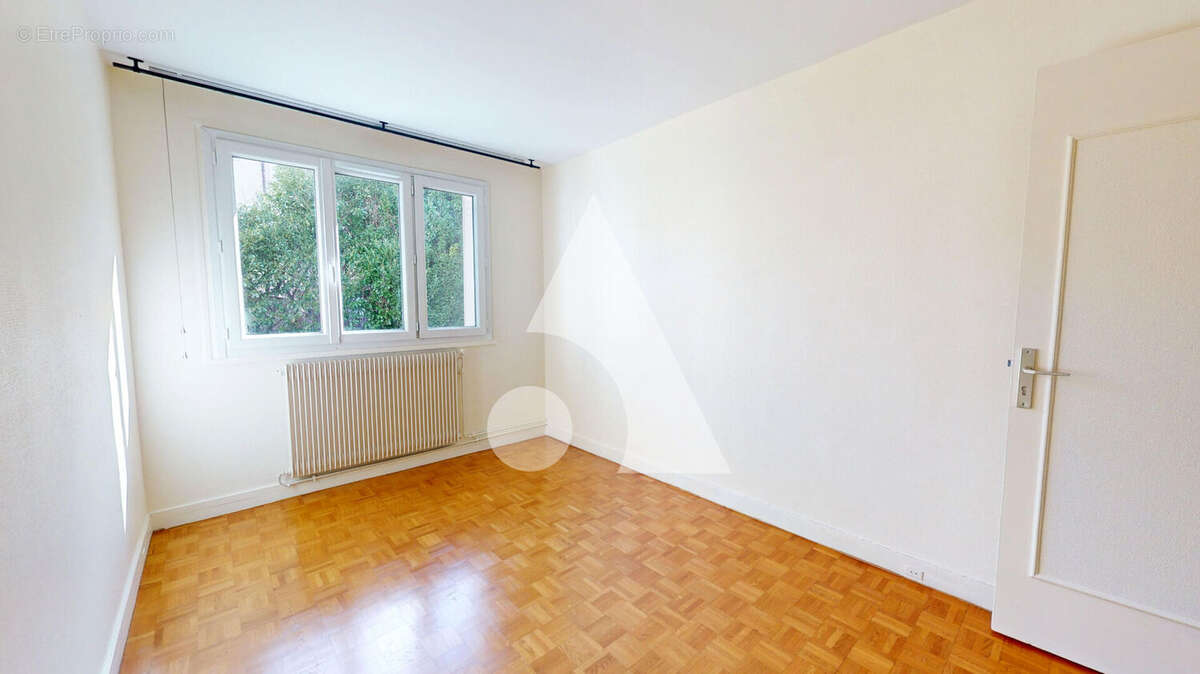 Appartement à JUVISY-SUR-ORGE