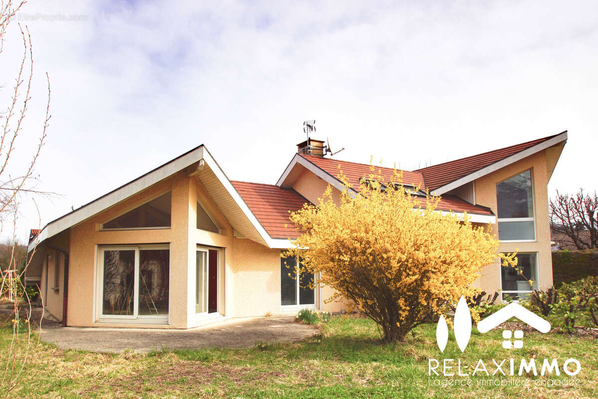 Maison à VARCES-ALLIERES-ET-RISSET