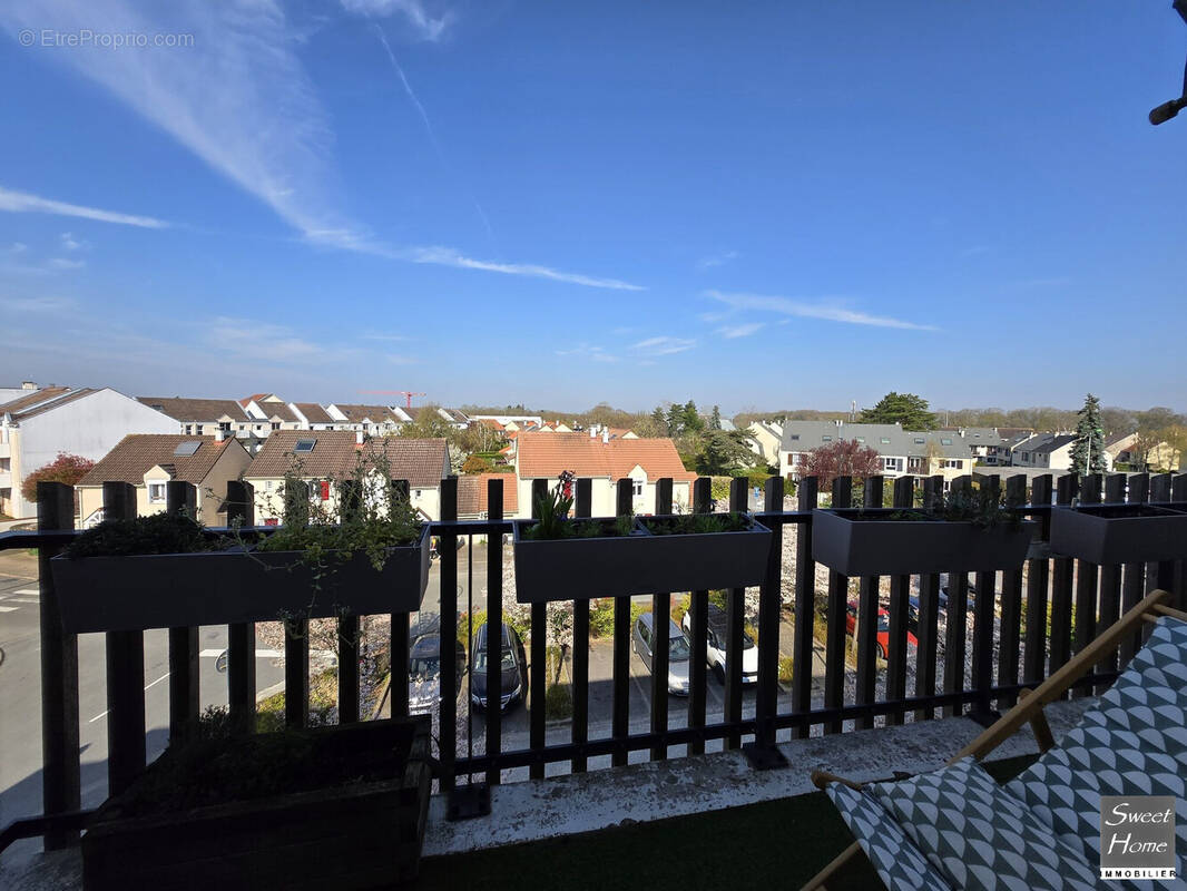 Appartement à MAGNY-LES-HAMEAUX