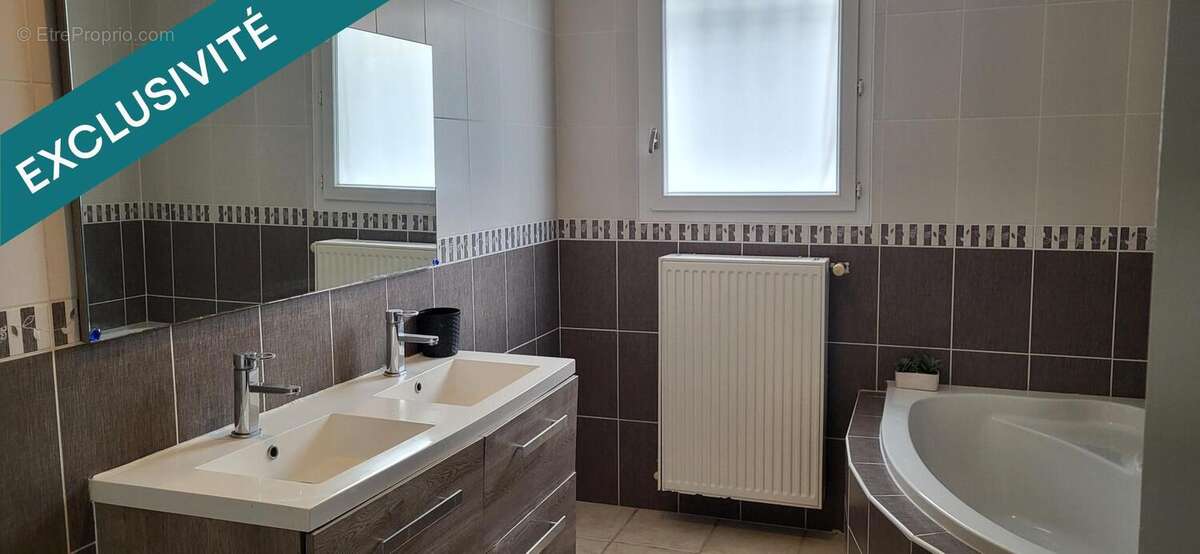 Photo 6 - Maison à REPLONGES