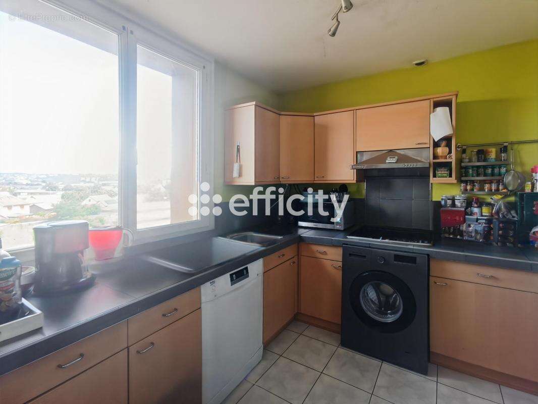 Appartement à LE PETIT-QUEVILLY