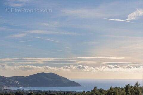Maison à LA CADIERE-D'AZUR