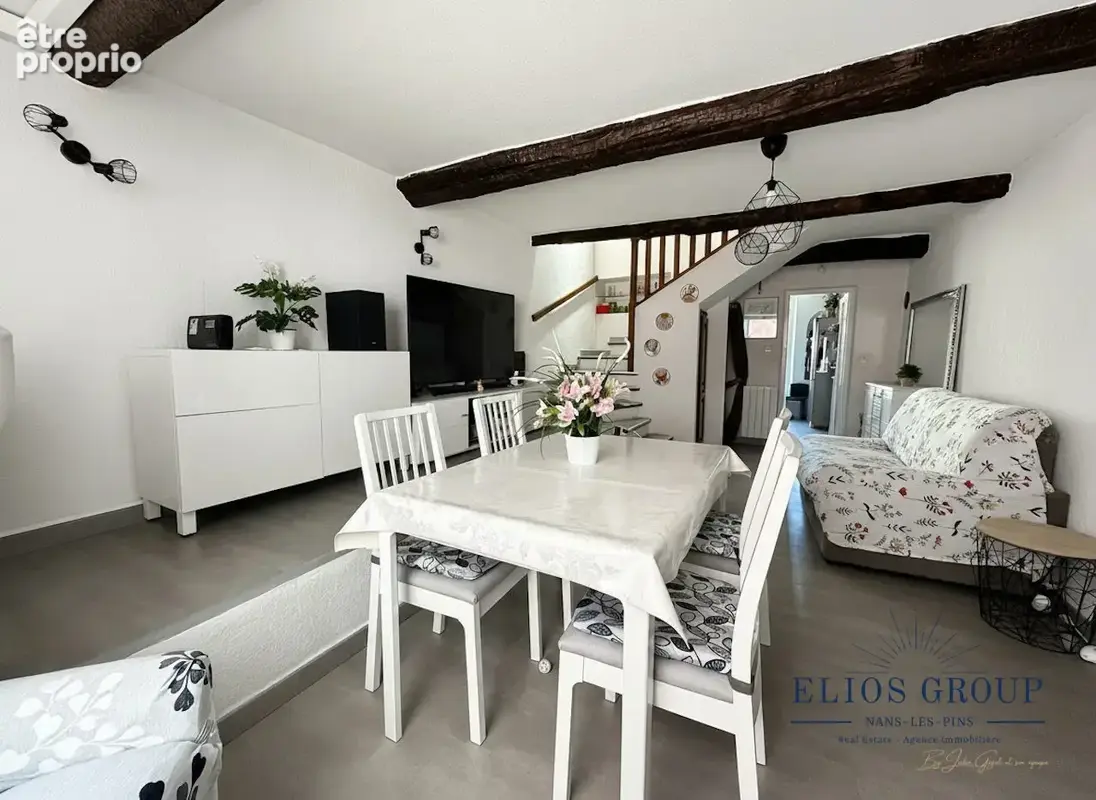 Maison 5 pièces 100 m² à vendre à Nans-Les-Pins (83860) - photo 4