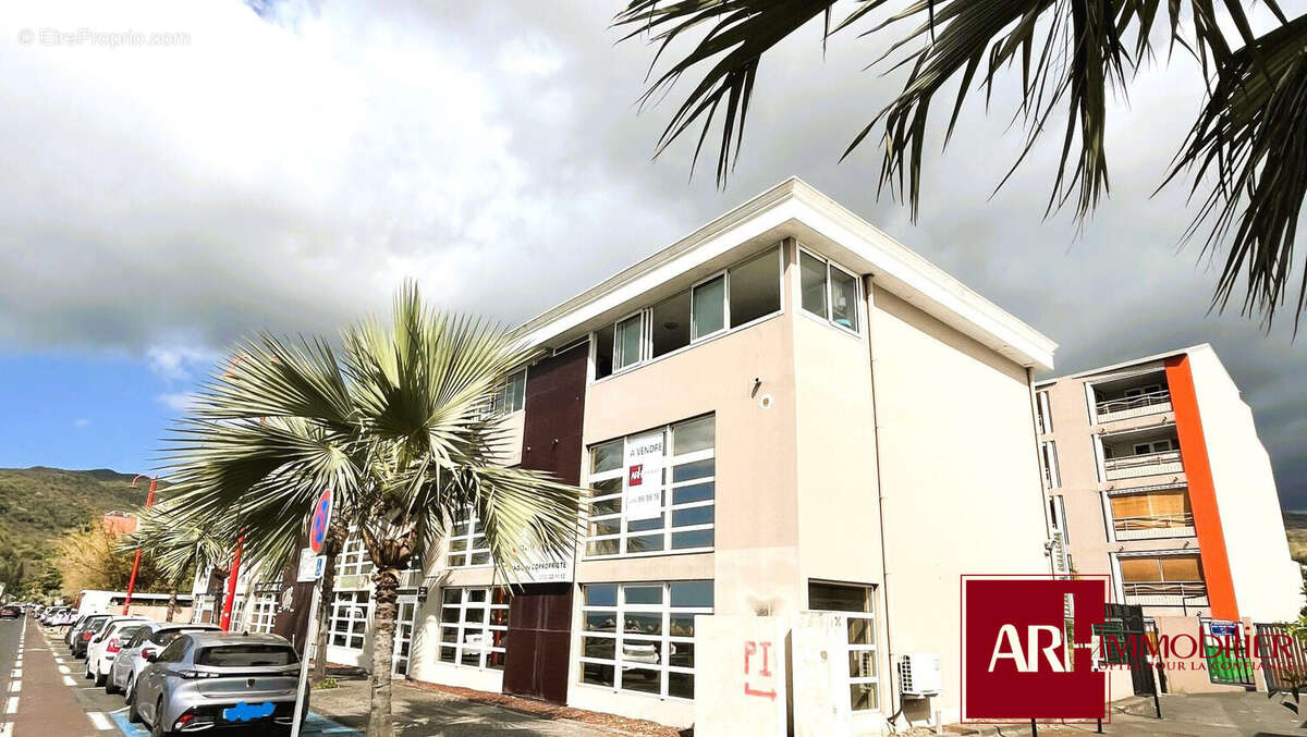 Commerce à LA POSSESSION