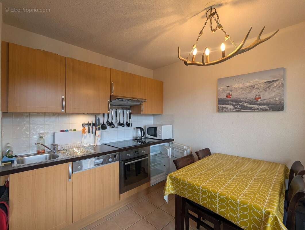 Appartement à MORILLON