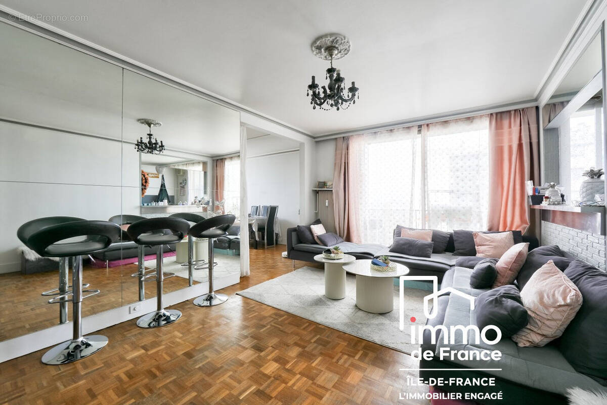 Appartement à LE BLANC-MESNIL