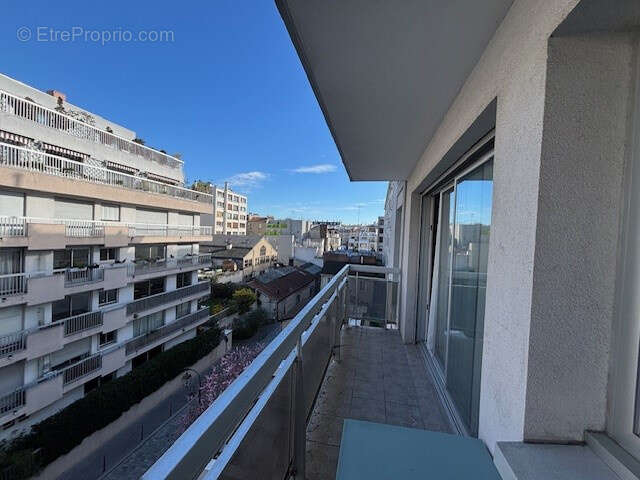 Appartement à PARIS-12E