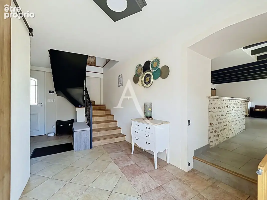 Maison de caractère de 225 m² - 5 Chambres -Terrain clos de 1 200 m² sans vis-à-vis - photo 7