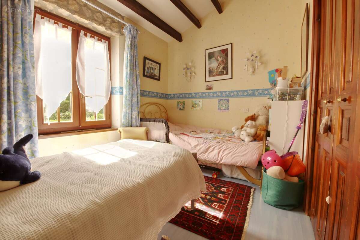Maison à GURCY-LE-CHATEL