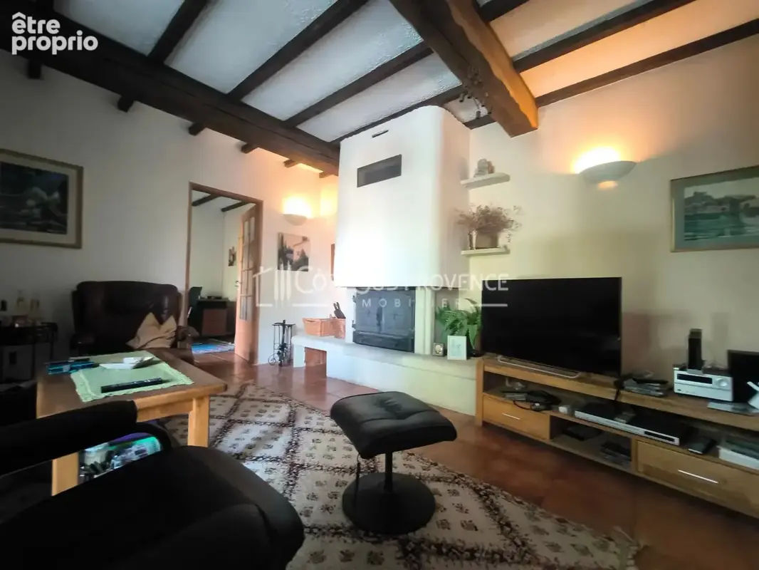 Villa avec piscine et dependances a saint didier - photo 15