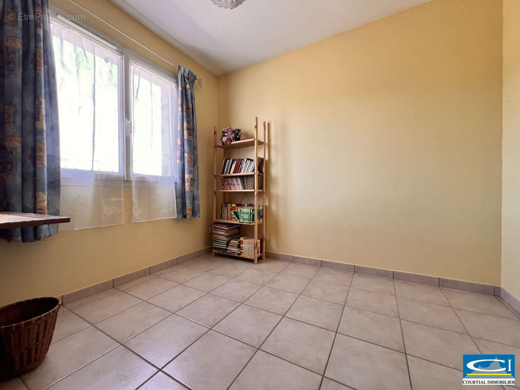 Maison à TOURNON-SUR-RHONE