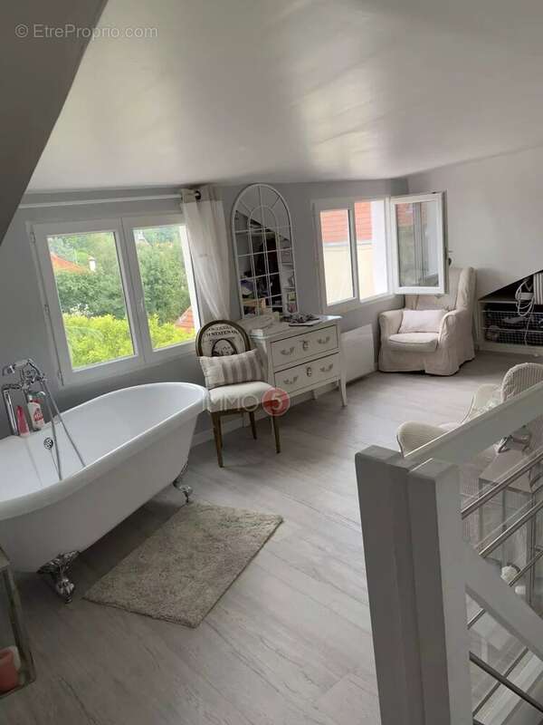 Maison à VILLEMOMBLE