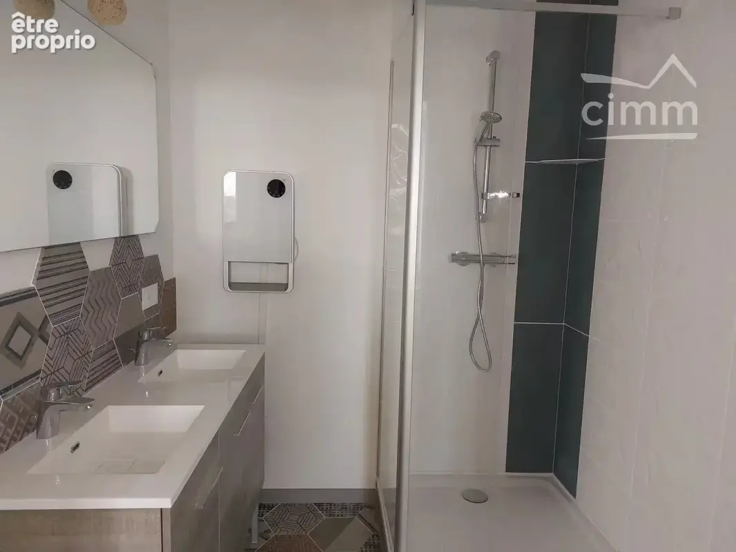 maison de bourg T5 de 153 m² au sol entièrement rénovée - photo 11