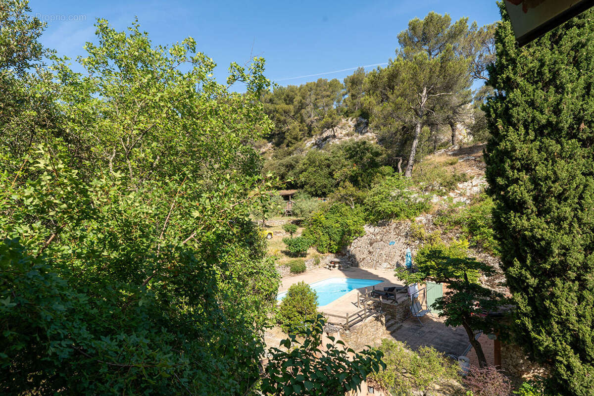 Maison à BOUC-BEL-AIR