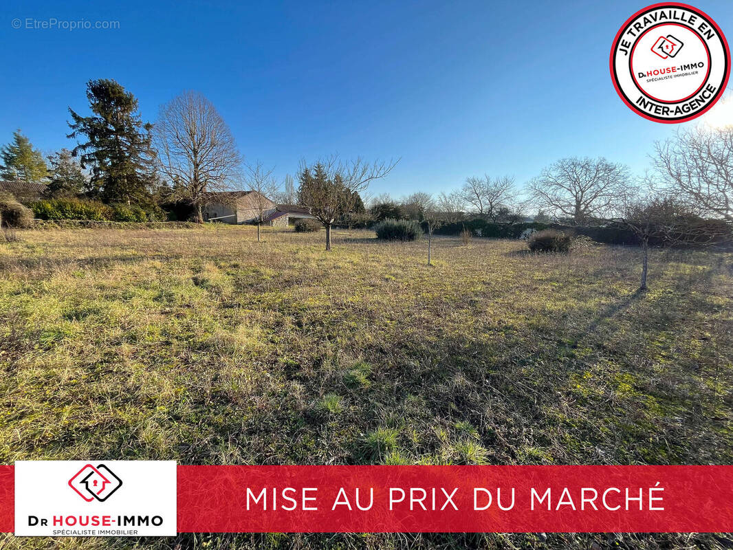 Terrain à CHATELLERAULT