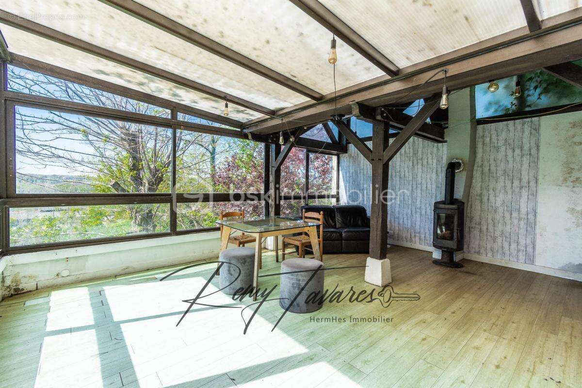 Maison à SOUPPES-SUR-LOING