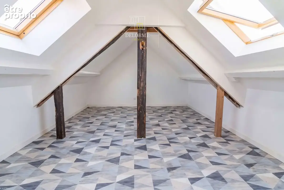 Belle maison rénovée avec super vue et grange - photo 9