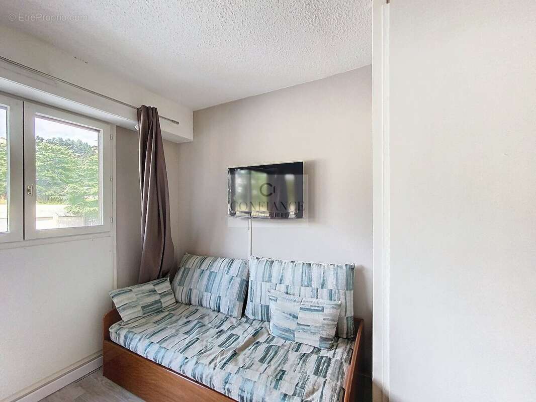 Appartement à SAINT-ETIENNE-DE-TINEE