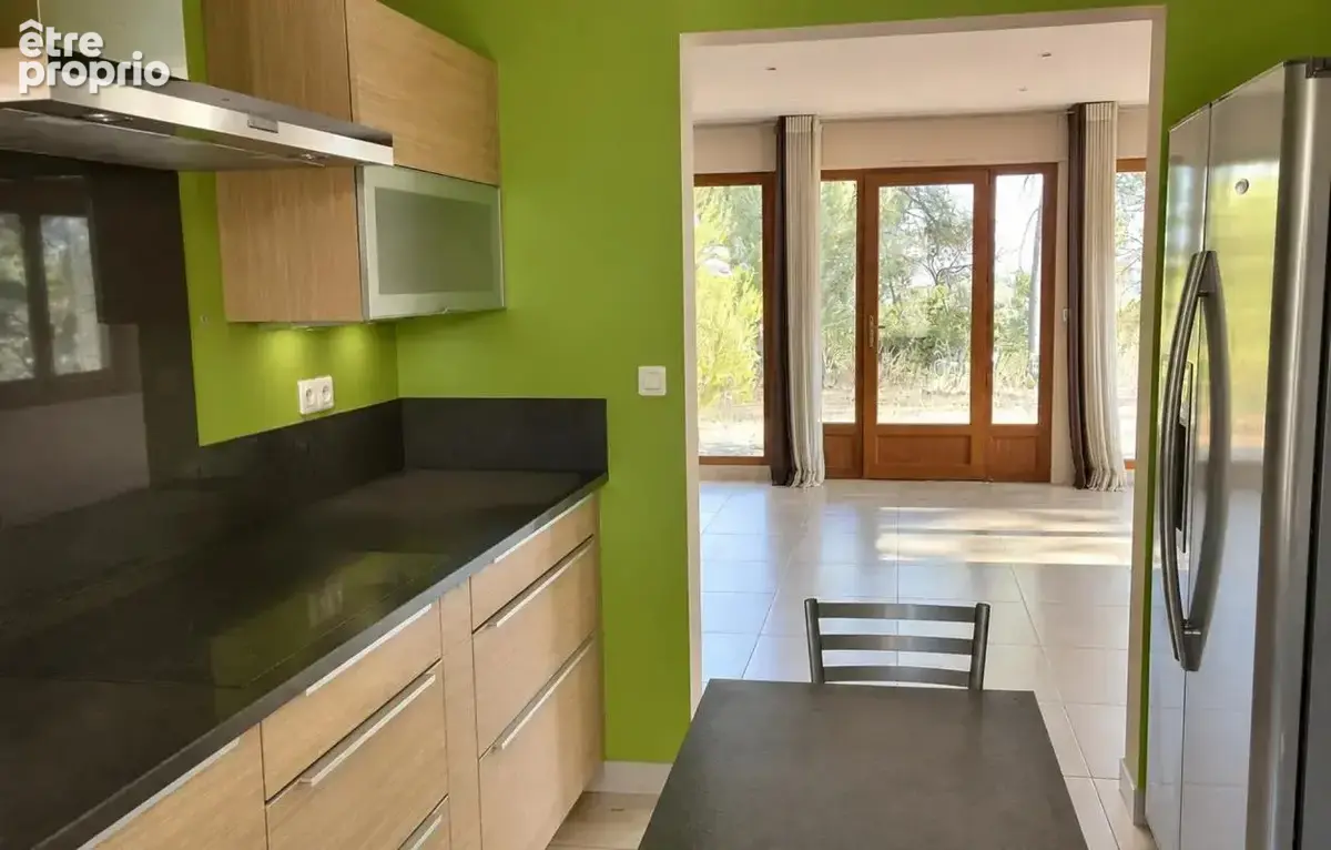 Maison de 5 pièces de 134 m² à Bédarrides - photo 4