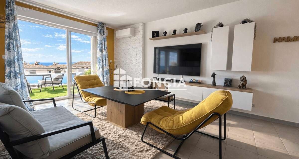 Appartement à FREJUS