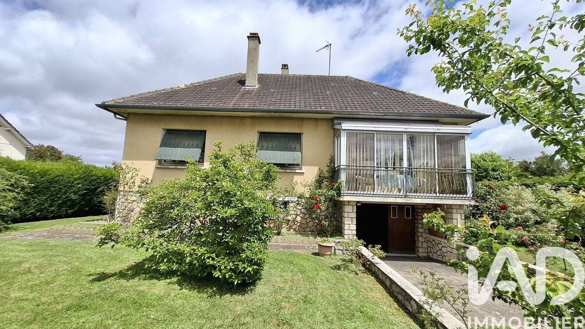 Photo 1 - Maison à BRETEUIL