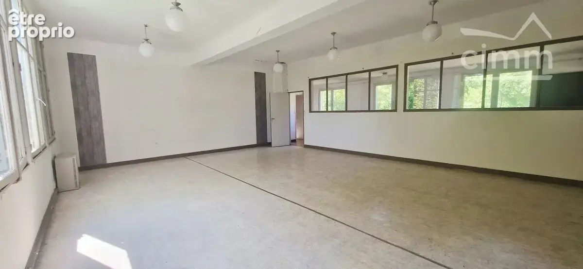 Maison familiale avec potentiel de division – La Tour-du-Pin - photo 4