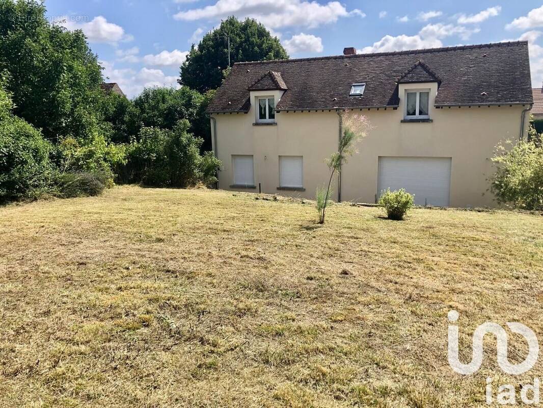 Photo 1 - Maison à MALESHERBES