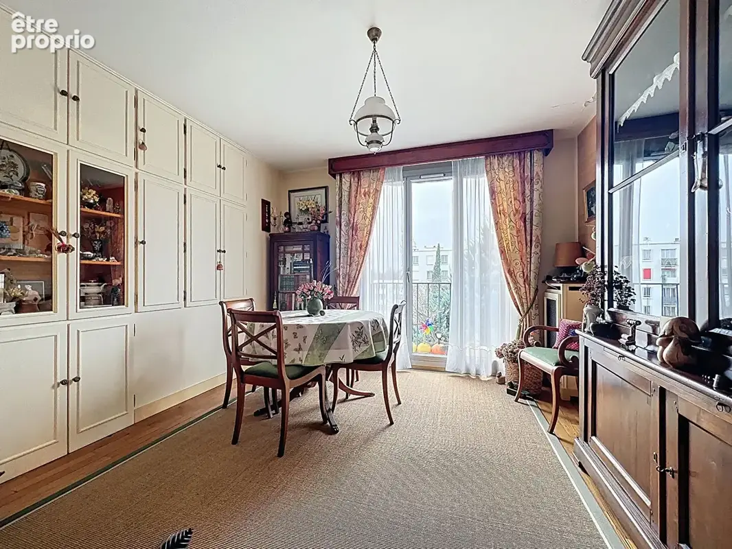 RUEIL-MALMAISON - Bords-de-Seine - Appartement familial - photo 5