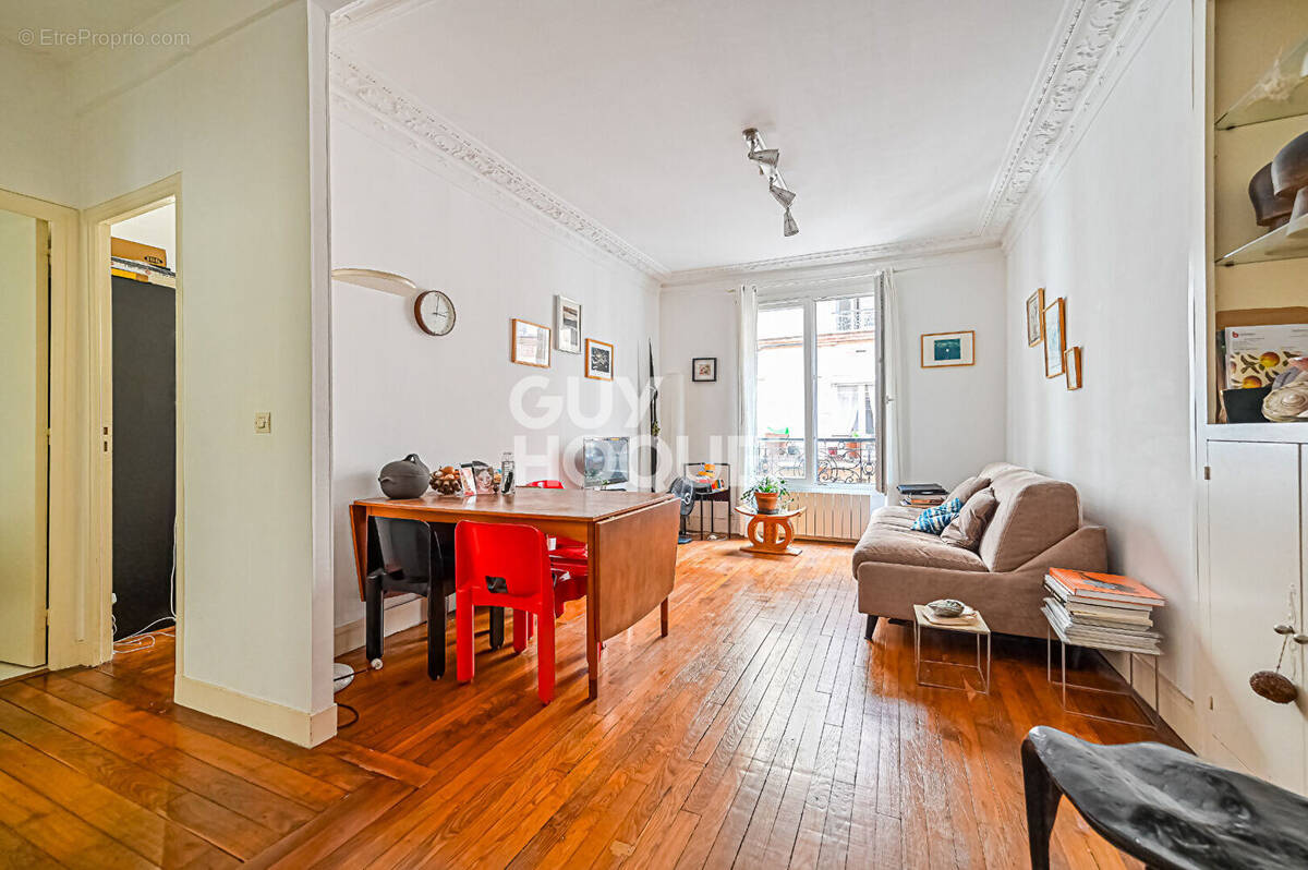 Appartement à PARIS-12E