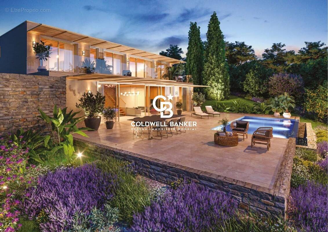 Maison à RAYOL-CANADEL-SUR-MER