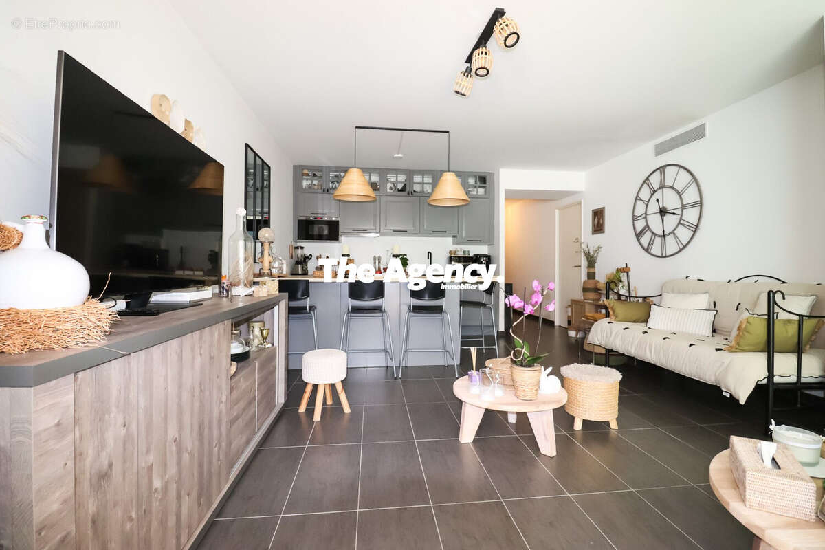 Appartement à MARSEILLE-8E