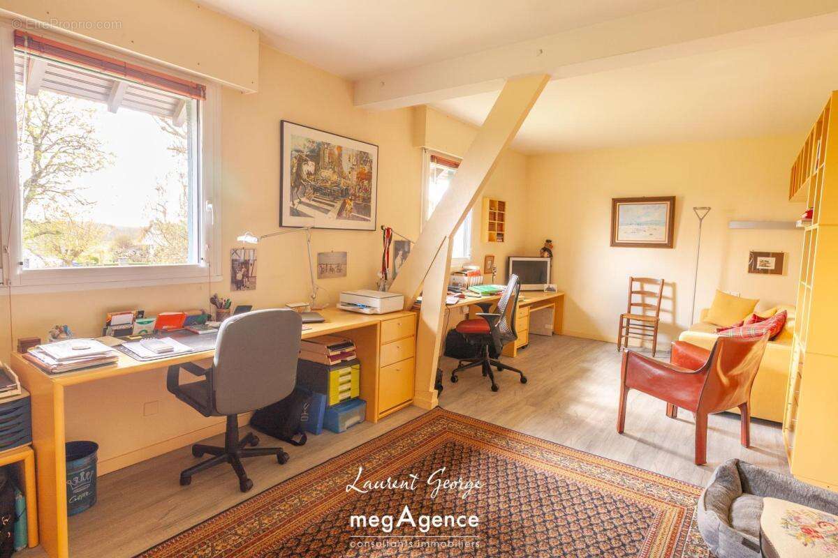 Maison à SAINT-JACQUES-SUR-DARNETAL