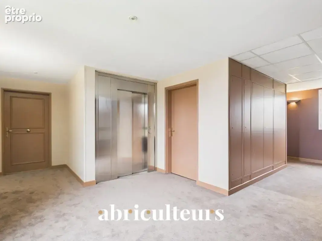 Survilliers : T3 d'exception de 73 m² plein Sud avec vue panoramique — Résidence prisée - photo 2
