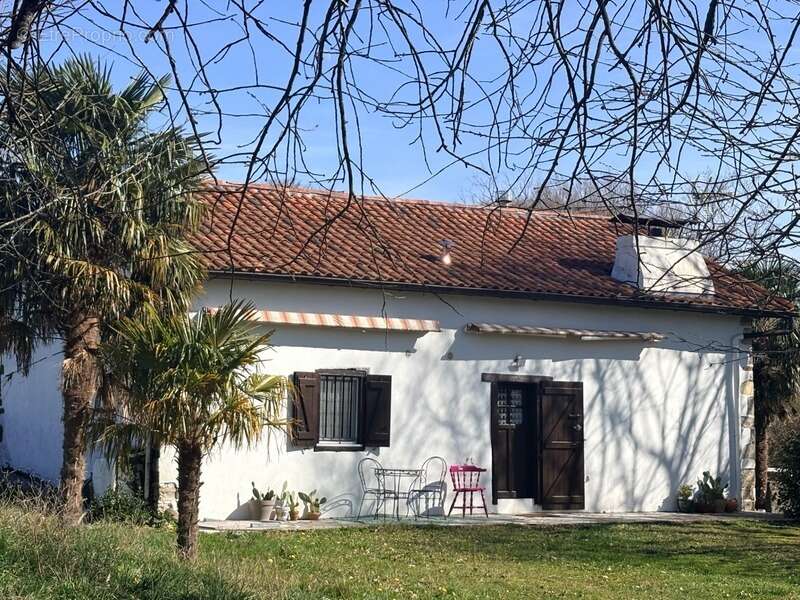 Maison à IRISSARRY